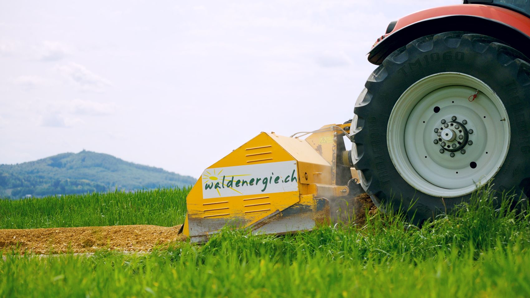 Naturstrassenbau - Waldenergie AG in Winznau - Holzpellets und Brennholz aus der Schweiz, Unterhalt von Naturstrassen 7